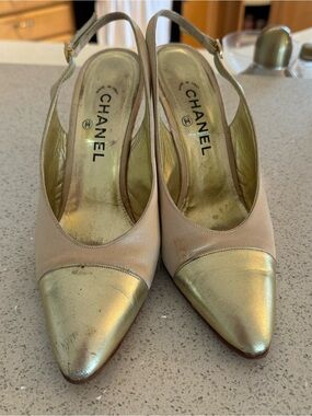 VINTAGE Chanel Champagne Satin and Gold Leather Slingback Pumps